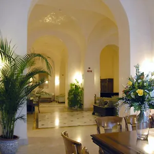 katane-palace.catania-hotels.net/